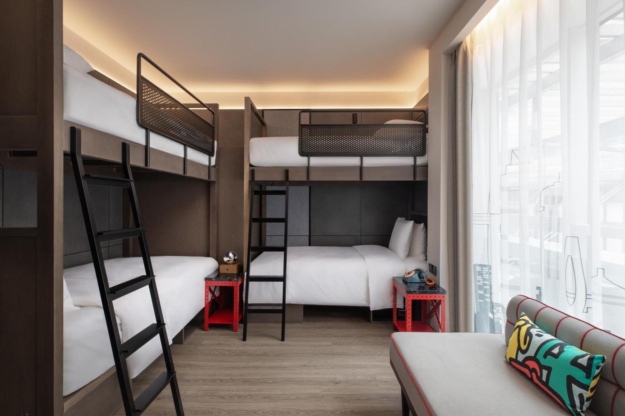 Moxy Chongqing Hotel Exterior foto